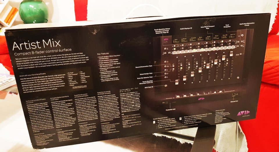 AVID ARTIST MIX. Superficie de Control Audio Profesional de segunda mano · Foto 10 de 10 · Sevilla · 550 €