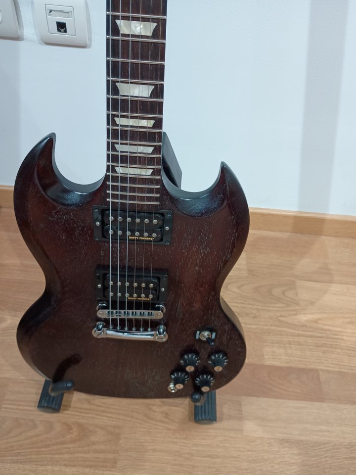 Gibson sg special 70's tribute año 2013