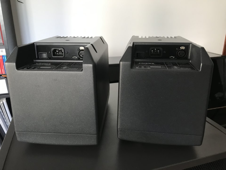 Neumann KH 120 A — Pareja de monitores de estudio activos de segunda mano · Foto 4 de 8 · Barcelona · 900 €