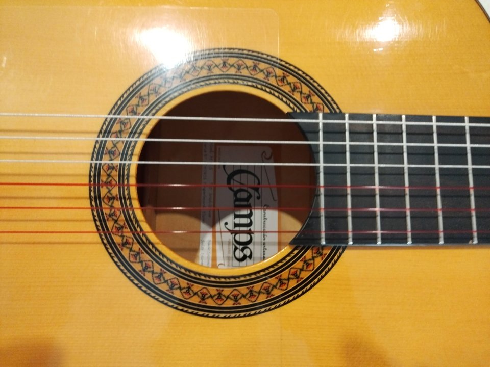 Guitarra camps de segunda mano · Foto 3 de 10 · Barcelona · 375 €