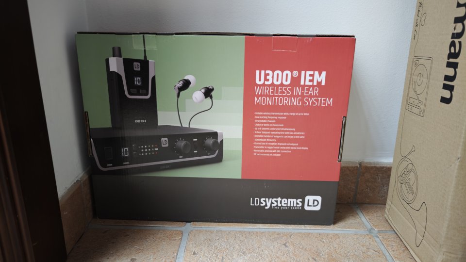 LD Systems U308 IEM de segunda mano · Sevilla · 800 €