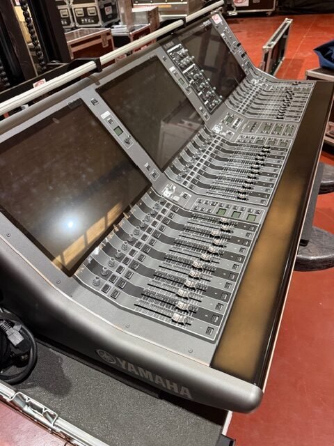 Yamaha Rivage CS-R5 de segunda mano · Foto 2 de 10 · León · 42500 €