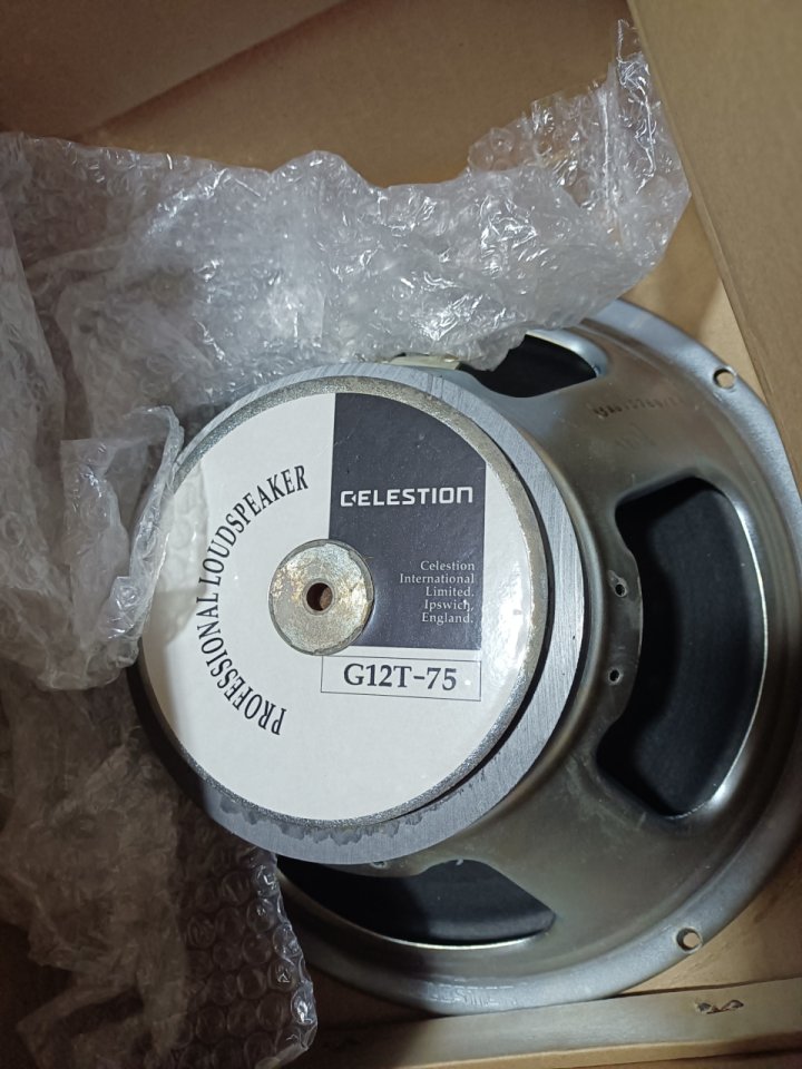 Celestion, Wolfetone, Schwarz