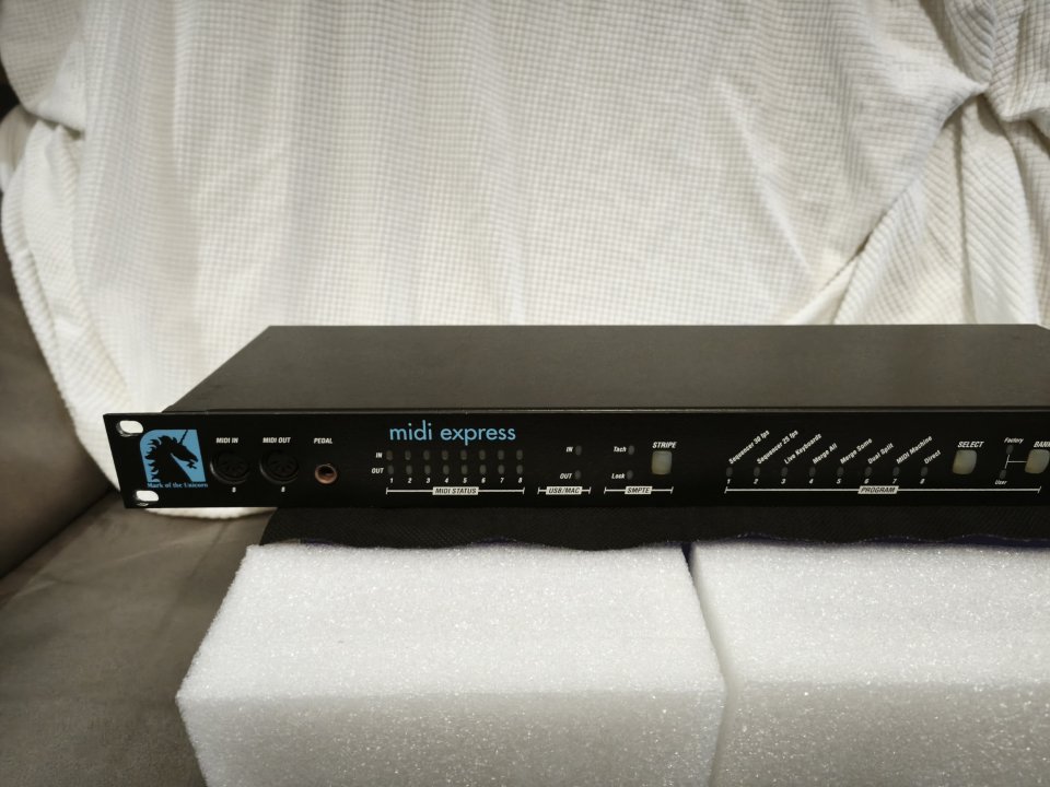 MOTU MIDIEXPRESS-XT de segunda mano · Foto 1 de 2 · Granada · 300 €