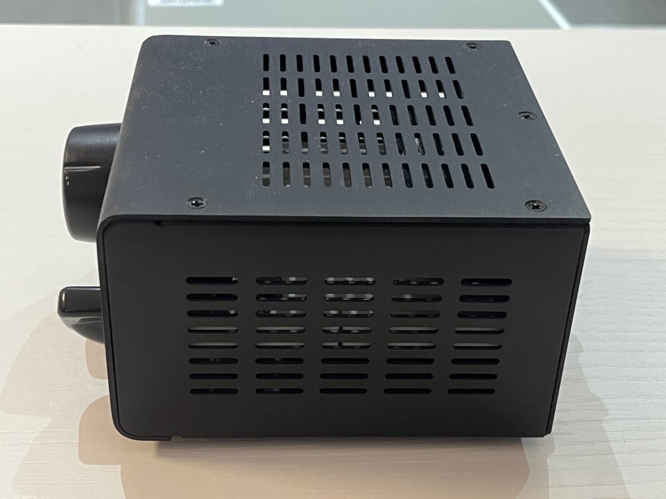 Atenuador para amplificadores Bugera PS1 Power Soak de segunda mano · Foto 3 de 4 · Madrid · 50 €