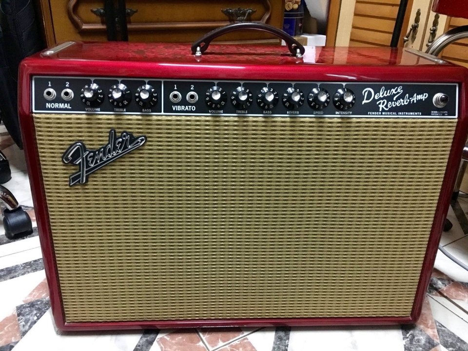 Cambio Fender 65 Deluxe Reverb Paisley Red (Special Edition) Por vox AC 30 de segunda mano · Foto 1 de 4 · Las Palmas