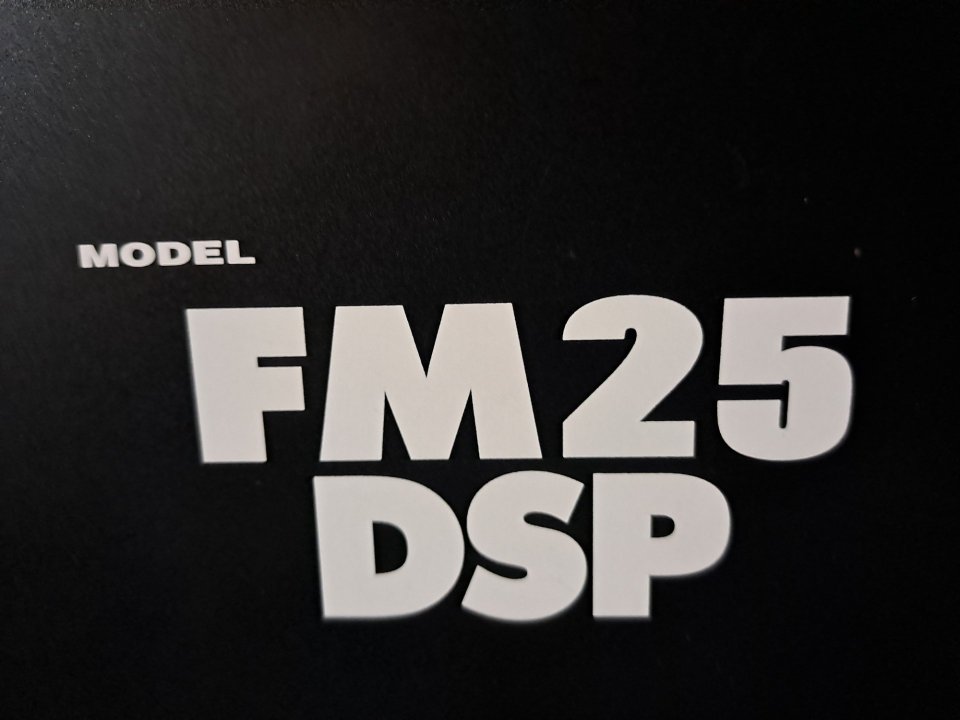Amplificador de guitarra Fender FM 25 DSP de segunda mano · Foto 5 de 5 · Murcia · 95 €