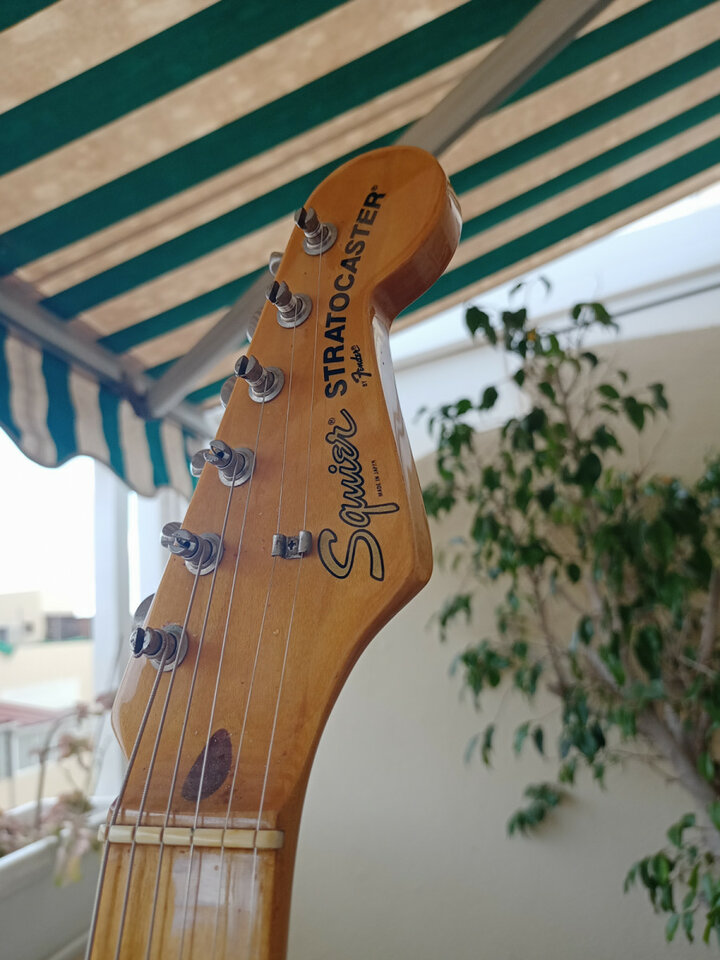 SQUIER JV 1983 red nueva !!!