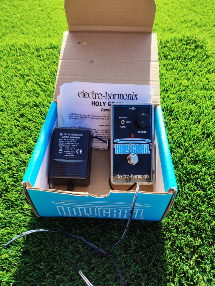 Electro Harmonix Holy Grail reverb