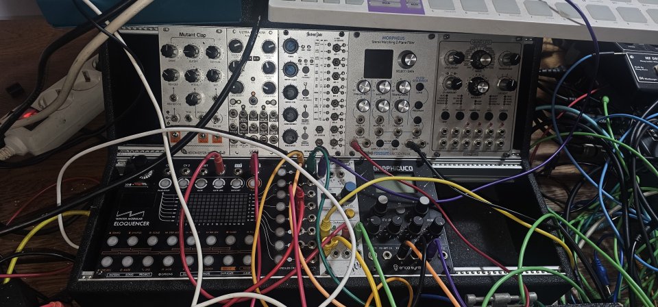 Winter modular eloquencer