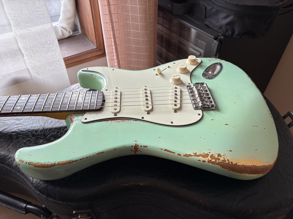 Buttarini S-Style With Sliders 59 Pickups