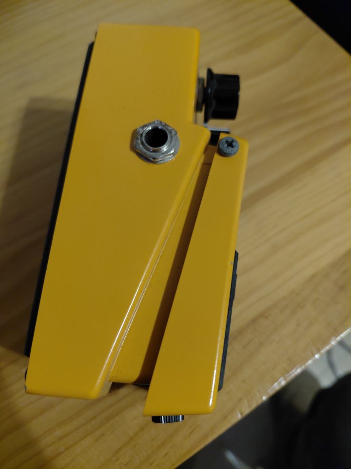 Boss DS-1 pedal de distorsión de segunda mano · Foto 4 de 6 · Valencia · 40 €