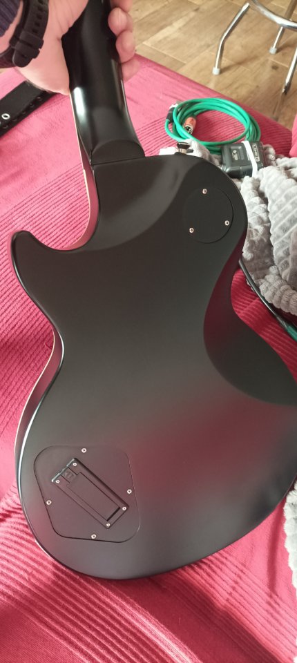 EPIPHONE LES PAUL PROPHECY BLACK AGED + estuche