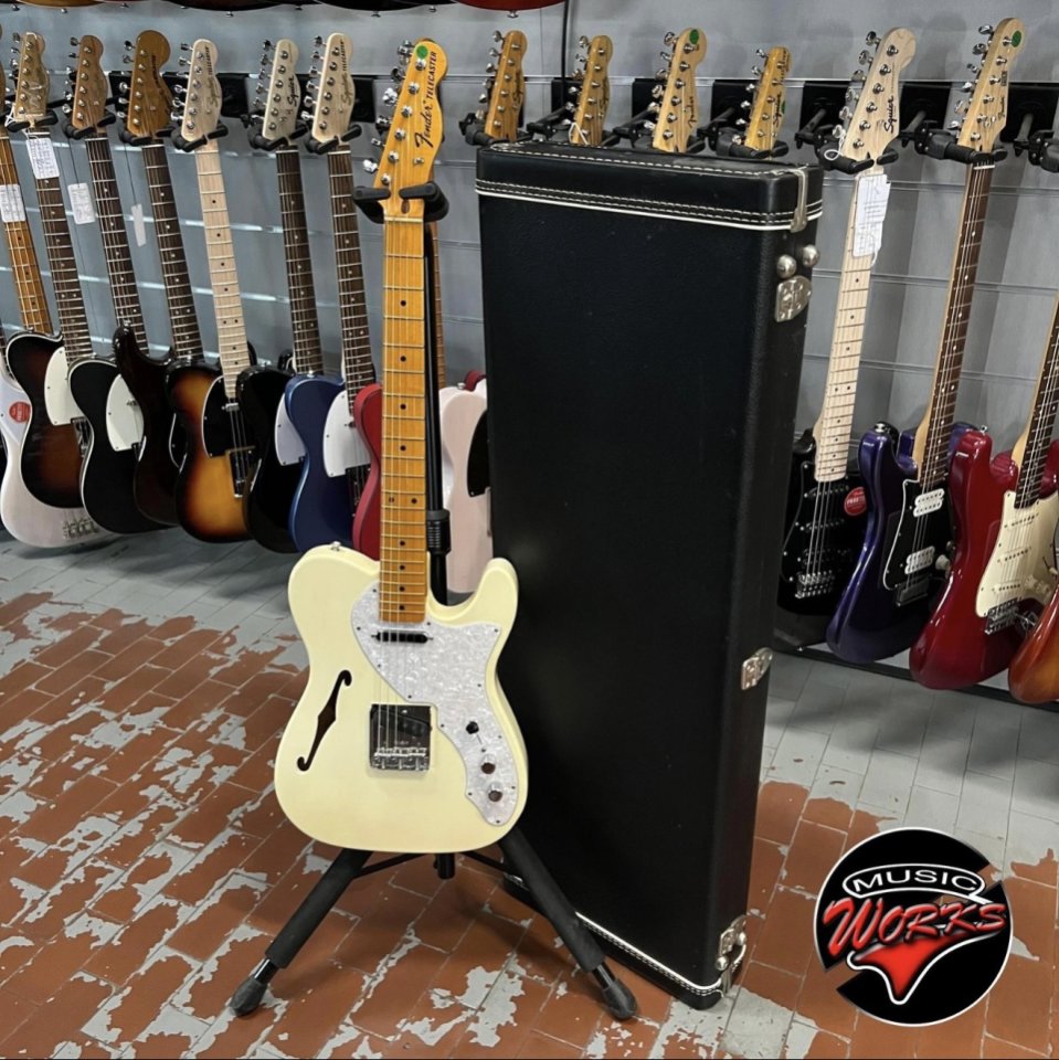 Fender Telecaster Thinline American Vintage 69 OWT de segunda mano · Foto 3 de 10 · Valencia · 1900 €