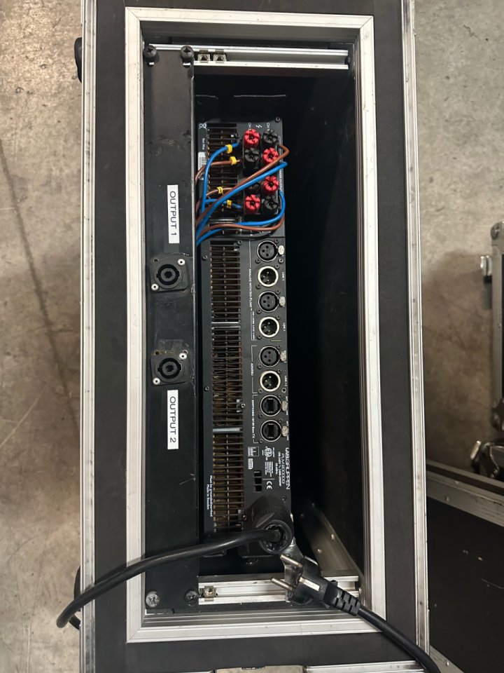 Lab Gruppen plm 20.000q de segunda mano · Foto 2 de 3 · Navarra · 4800 €