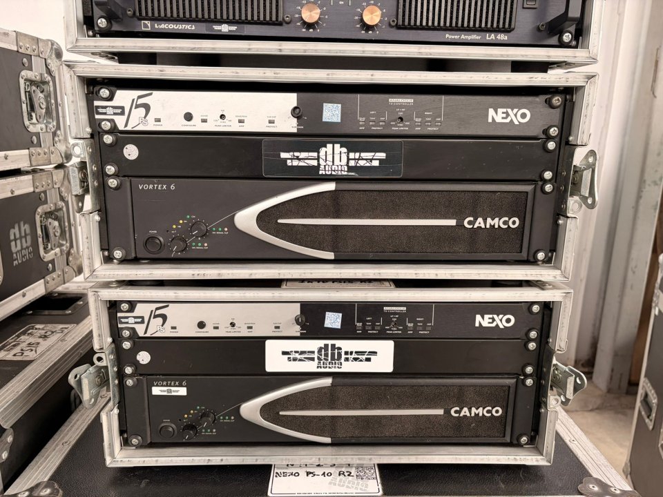 Amplificadores Camco, V6,V200,V8, l´acoustics LA48, NEXO controllers... de segunda mano · Foto 2 de 6 · Murcia · 320 €