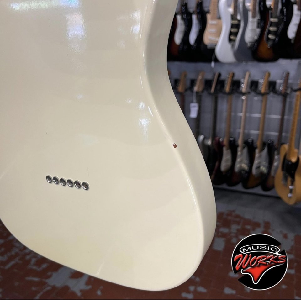 Fender Telecaster Thinline American Vintage 69 OWT de segunda mano · Foto 9 de 10 · Valencia · 1900 €
