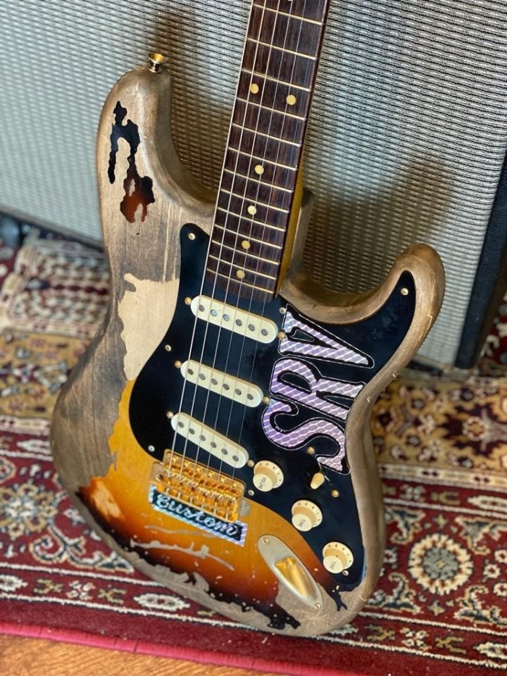 Stevie Ray Vaughan “Number One” Stratocaster de Rittenhouse Guitars Custom Order de segunda mano · Foto 2 de 4 · Málaga · 1950 €