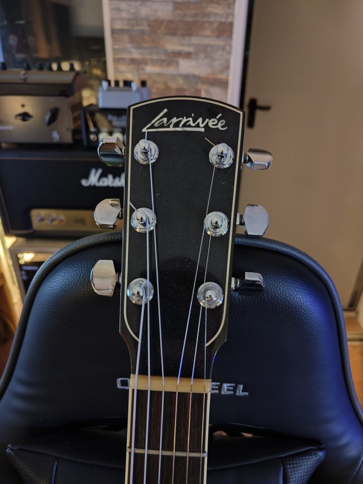 Larrivee RS 4 USA Goldtop!! de segunda mano · Foto 3 de 5 · Asturias · 1250 €