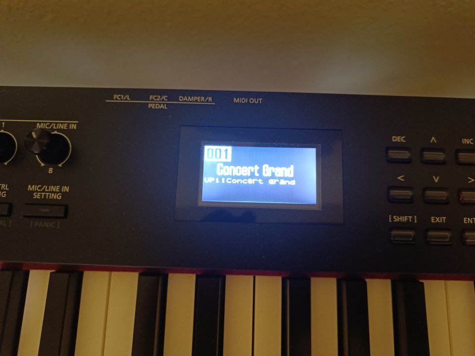 Roland RD-88 – Piano de escenario profesional – 650 € de segunda mano · Foto 2 de 3 · Cantabria · 650 €