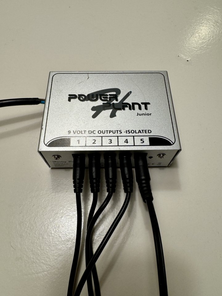 Fuente alimentación power plant junior