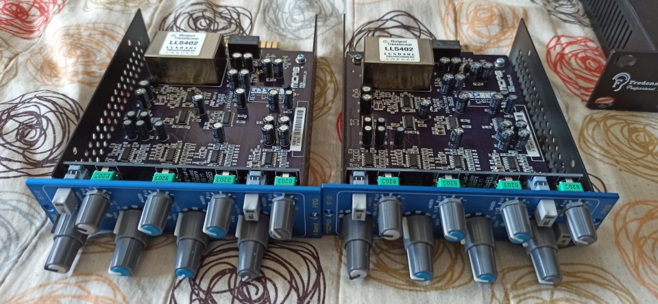 Midas 512 EQ. 1° versión.