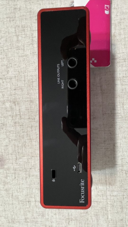 Interface  Focusrite Scarlett 2i2 3rd Gen