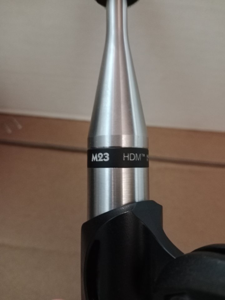 Micrófono de medición Earthworks M23