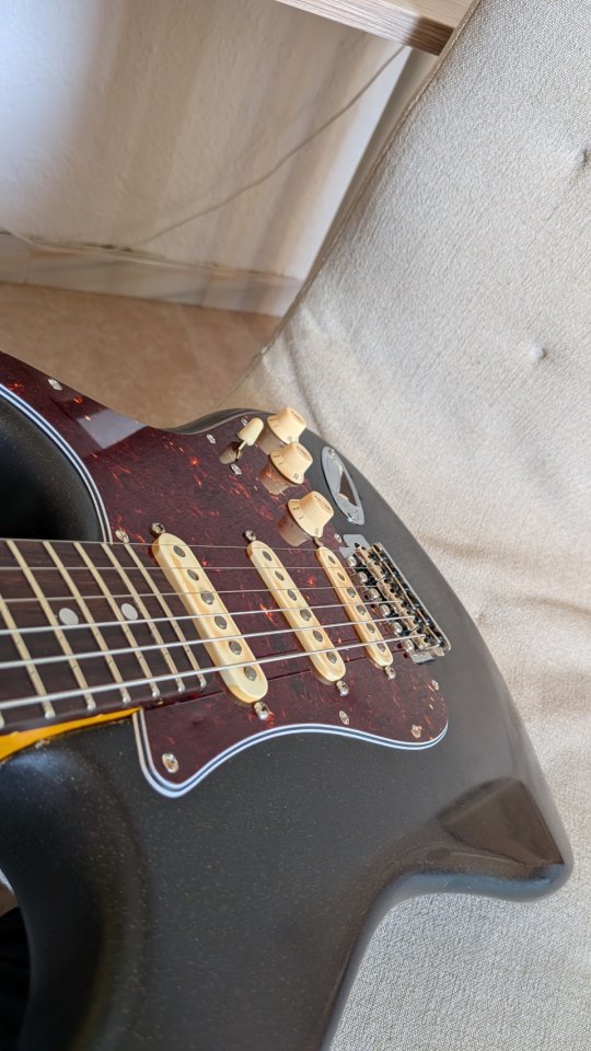 Stratocaster a medida (partcaster completa)