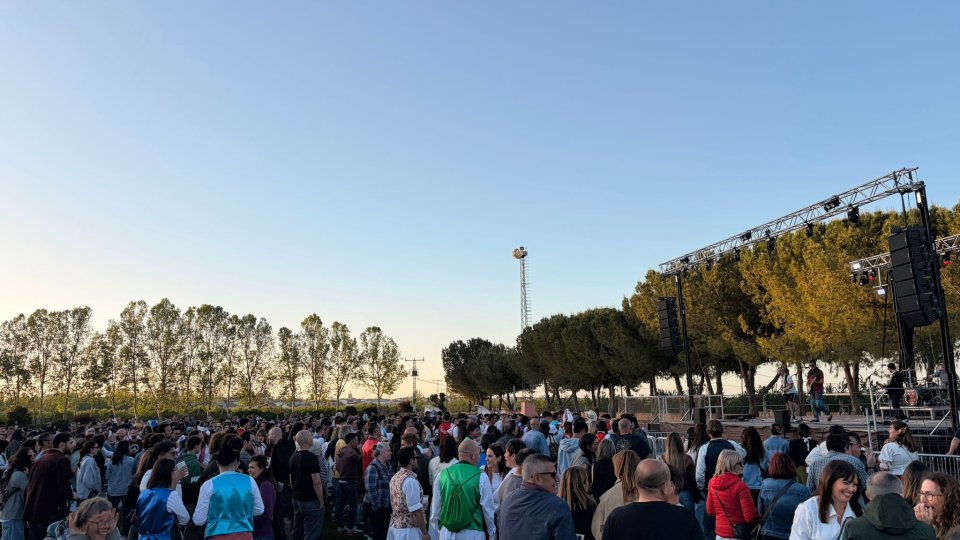 Equipo bi-amplificado ACTIVO NEXO GEO-S12 + RS18 + amplificación de segunda mano · Foto 7 de 7 · Murcia · 35000 €