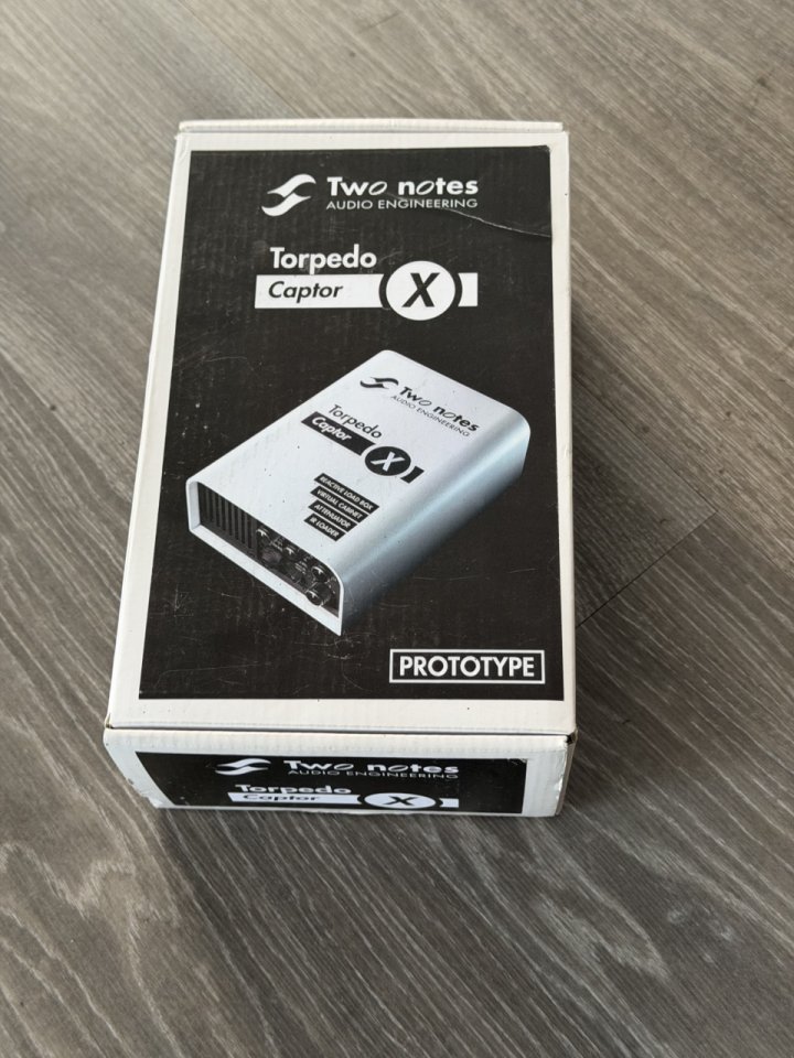Two Notes Torpedo Captor X 8 Ohm 100W, Loadbox, Atenuador, IR Loader de segunda mano · Foto 1 de 5 · Sevilla · 300 €