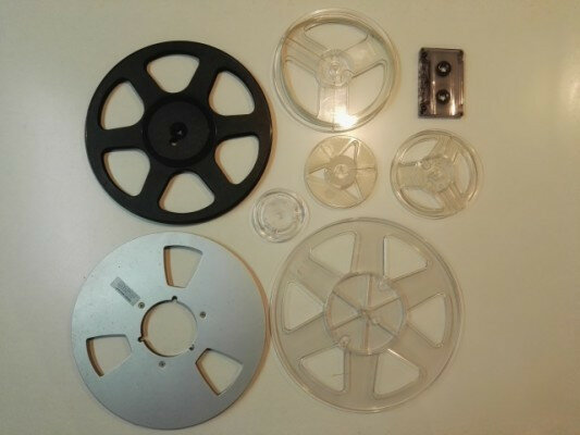 Cajas y carretes para cinta magnetofónica 1/4"