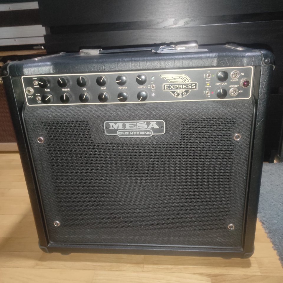 Mesa/Boogie Express 5:25 de segunda mano · Foto 1 de 10 · Asturias · 1000 €