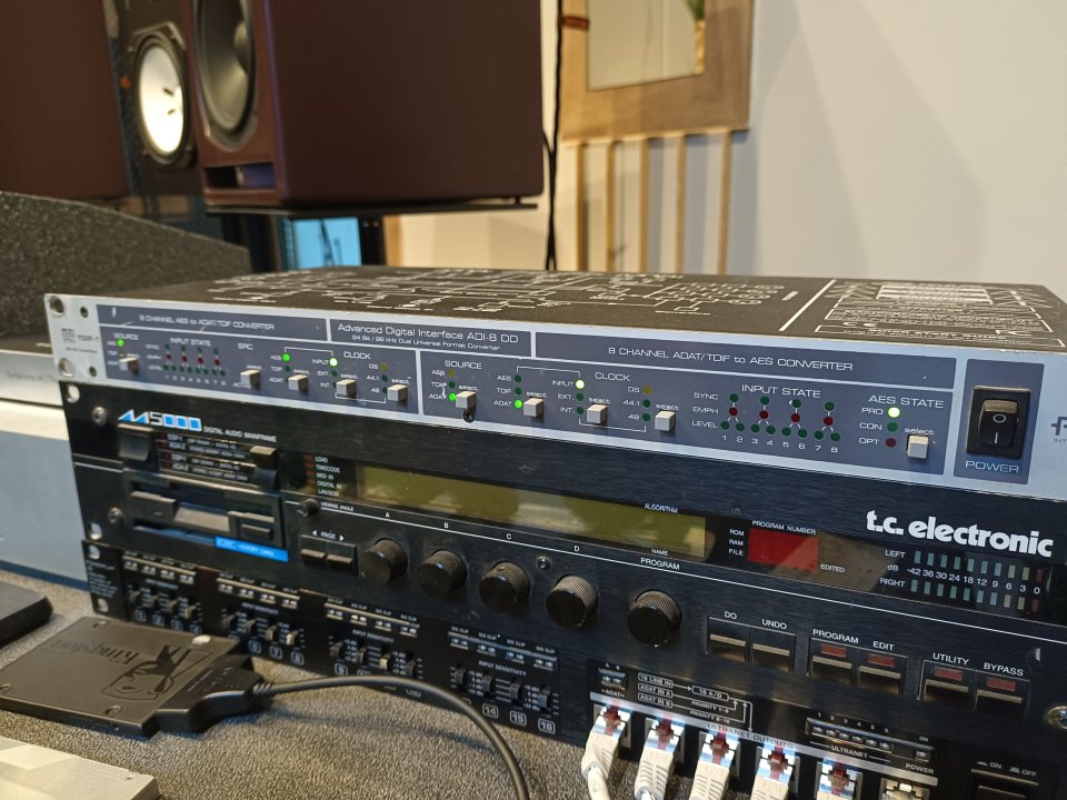 Convertidor RME ADI-8 DD.