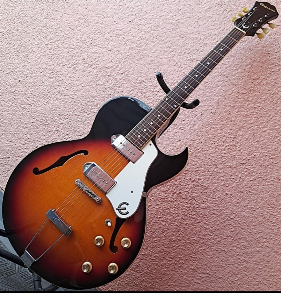 Compro Epiphone Sorrento