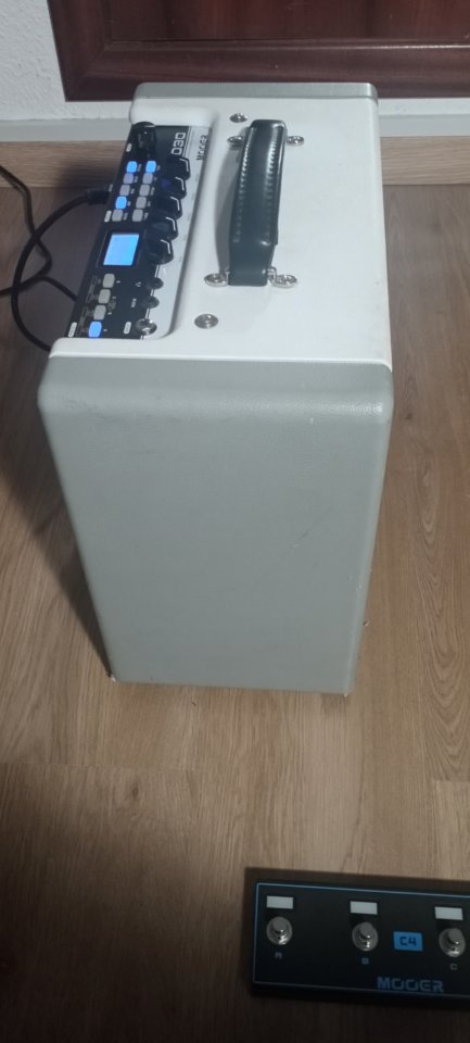 Mooer SD 30 Modeling Combo + AirSwitch