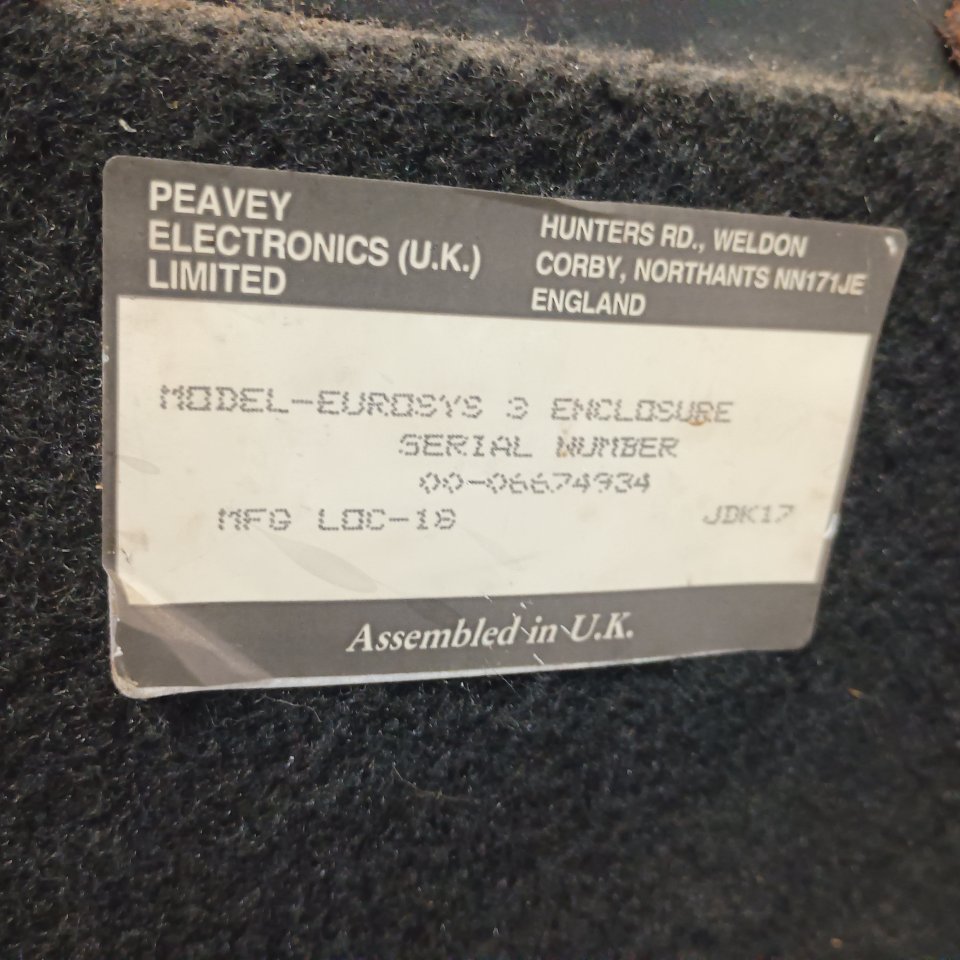 Altavoces peavey eurosys.3 de 15" de segunda mano · Foto 3 de 5 · Málaga · 150 €