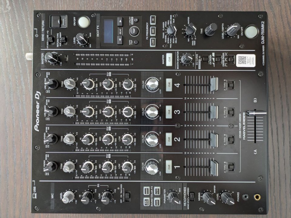 Pionner DJM 750MK2