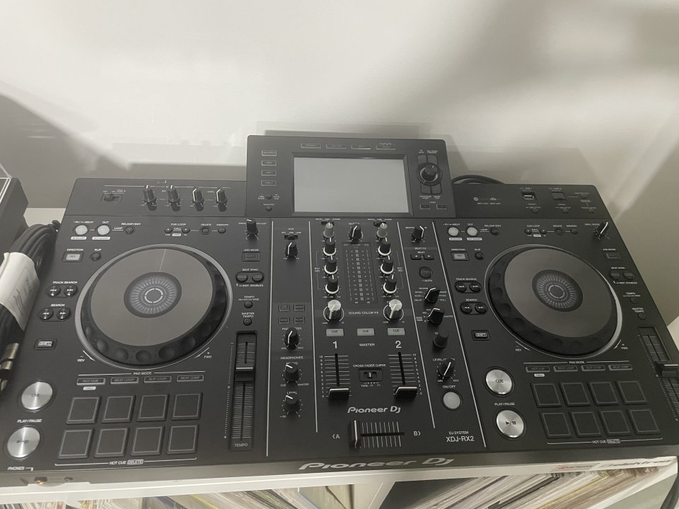 Pioneer XDJ - RX2