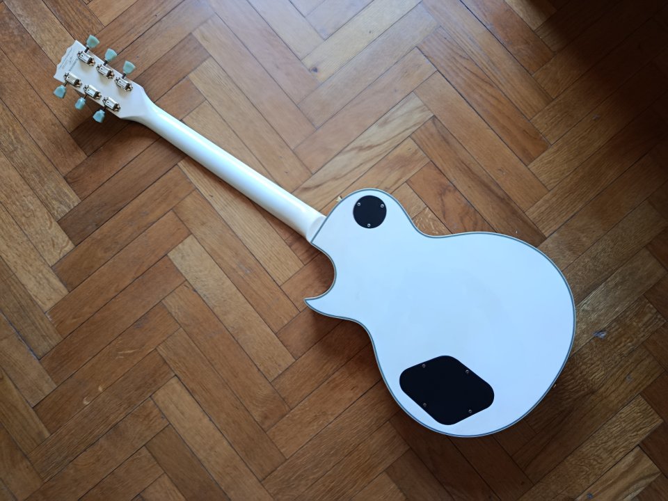 Vintage v100 Les Paul Custom de segunda mano · Foto 2 de 7 · Madrid · 300 €