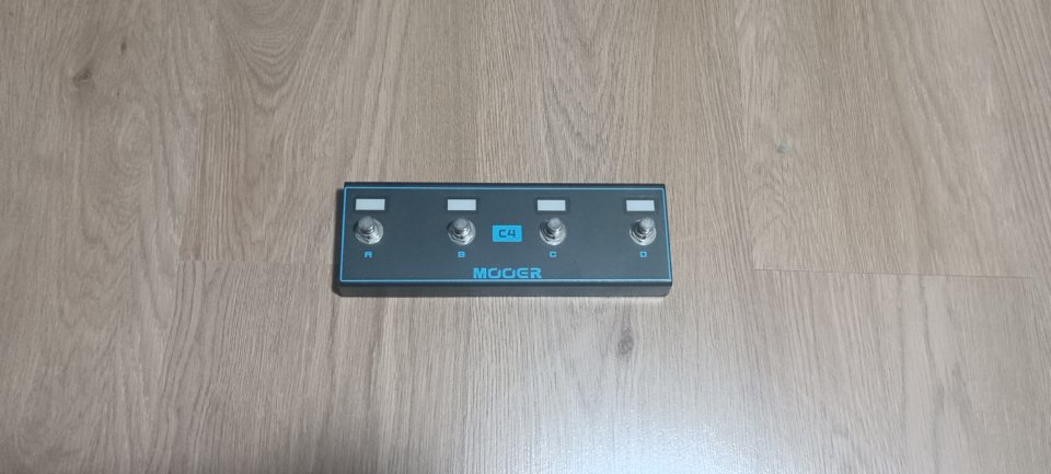 Mooer SD 30 Modeling Combo + AirSwitch