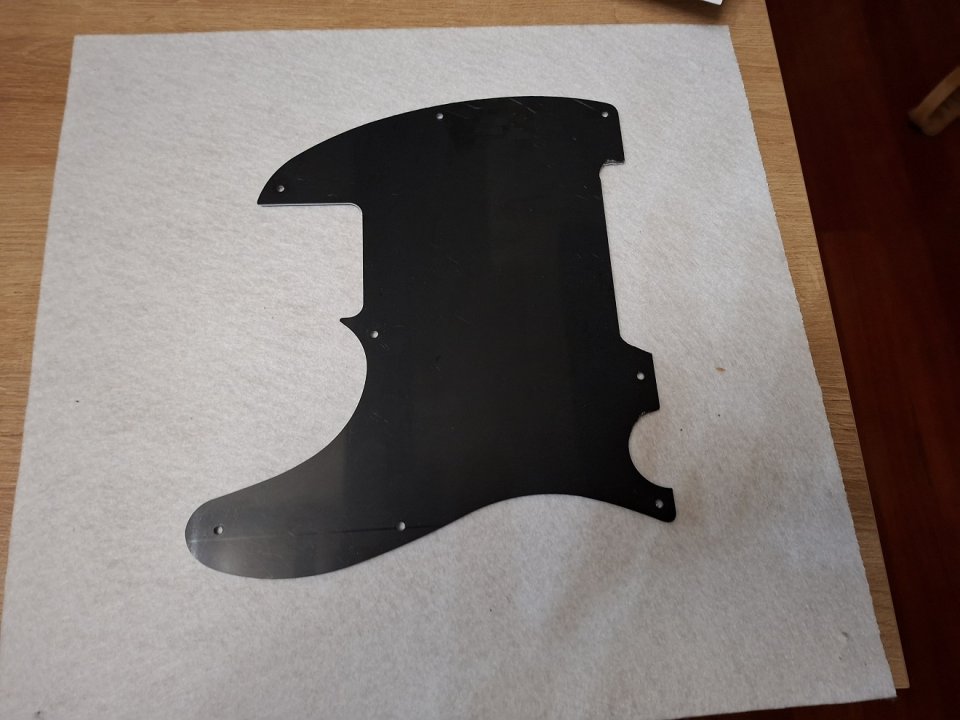 Telecaster pickguard golpeador.