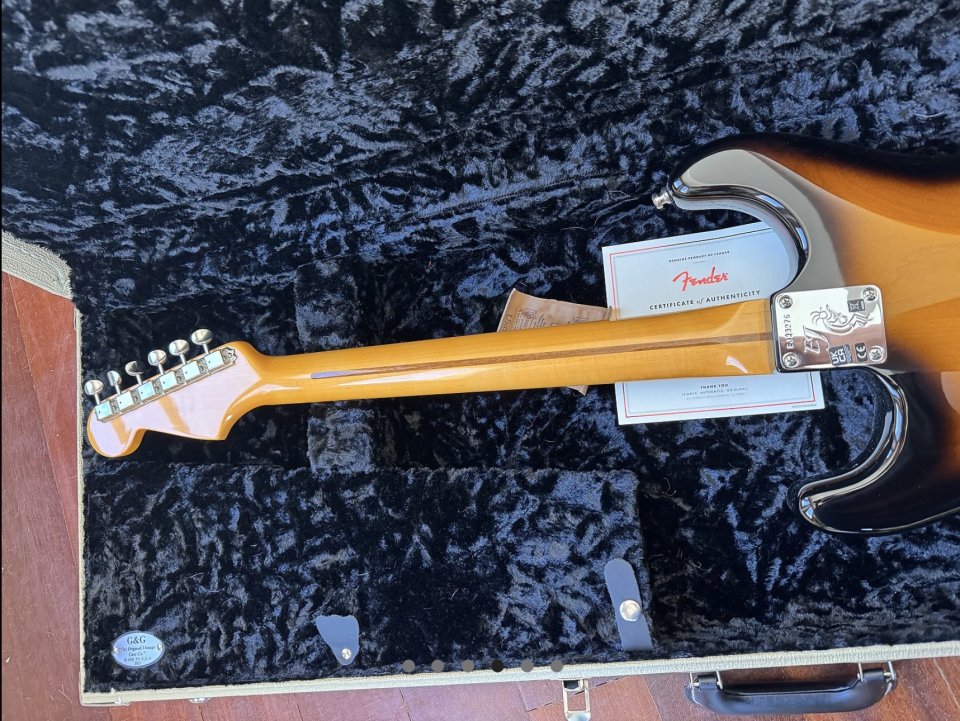 Fender stratocaster EJ 2023