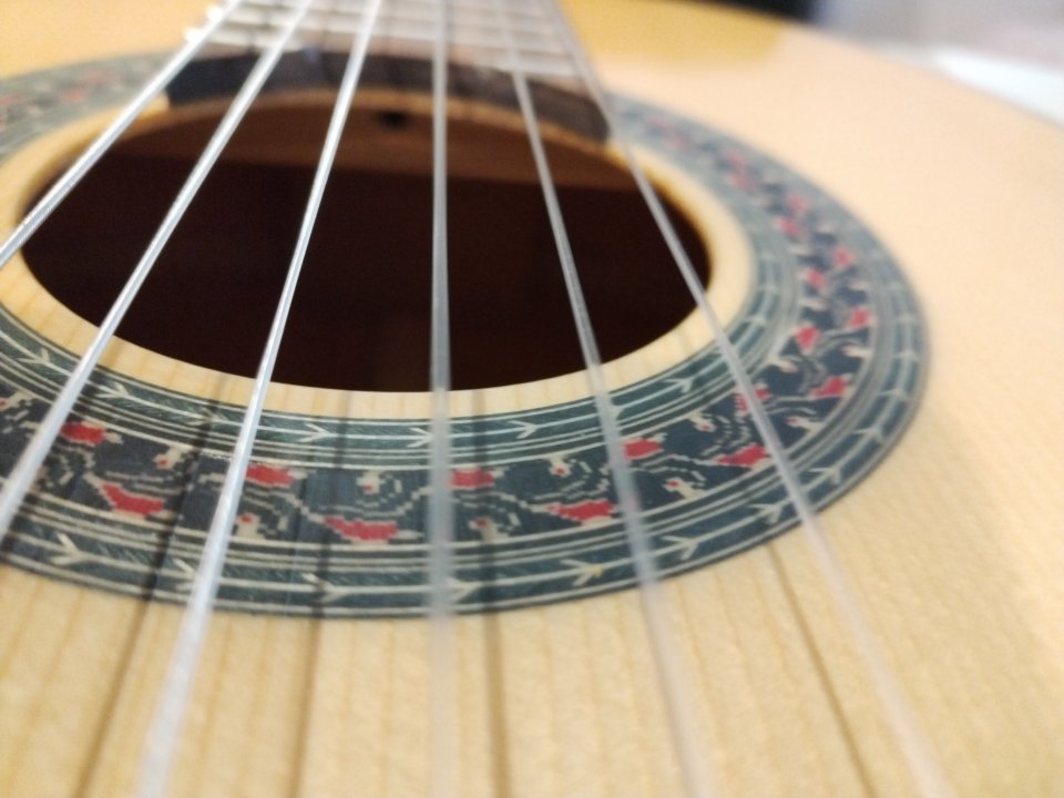 Guitarra albillo de segunda mano · Foto 7 de 10 · Barcelona · 290 €