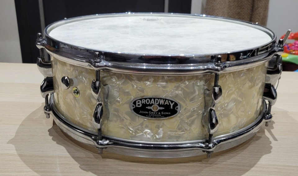 Caja 14x5,5 John Grey England 1960 IMPECABLE ‼️Precio NO negociable‼️Envío OK