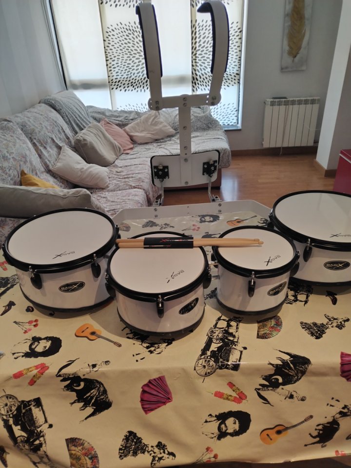 Ser tambores de marcha de segunda mano · Foto 1 de 10 · Barcelona · 180 €