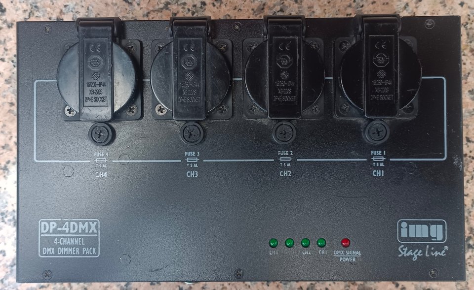 Dimmers DMX de segunda mano · Foto 6 de 8 · Barcelona · 120 €