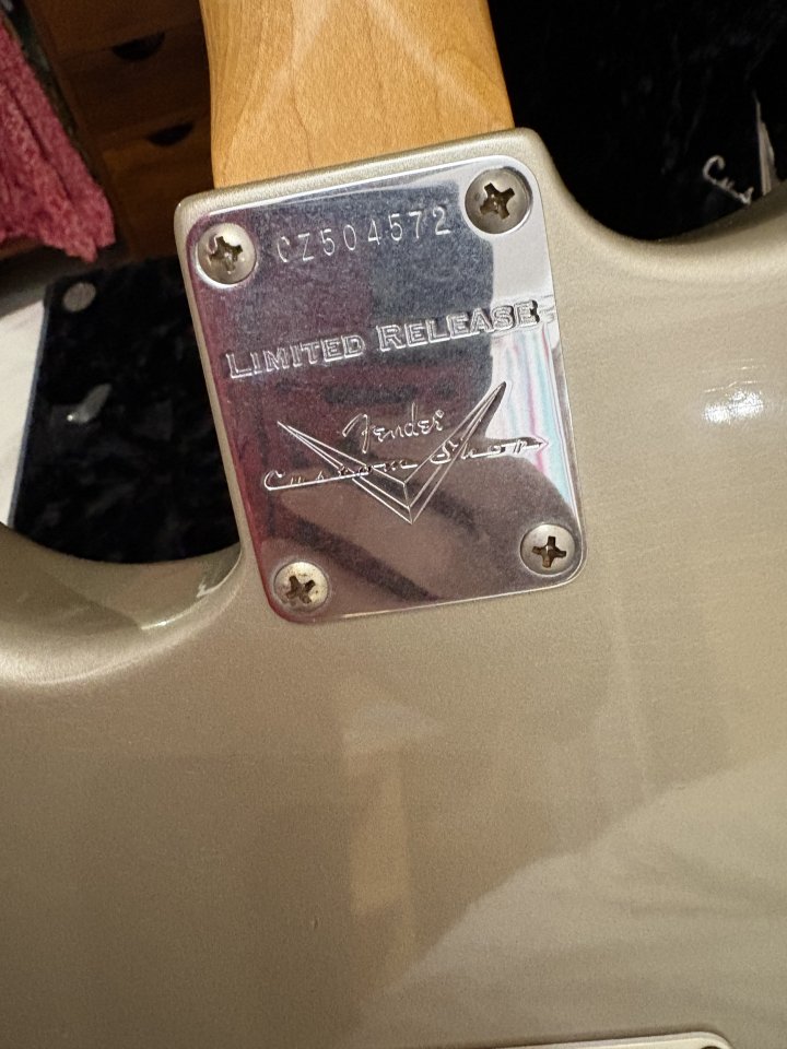 Guitarra fender stratocaster custom shop relic ed limitada de segunda mano · Foto 6 de 10 · Illes Balears · 3900 €