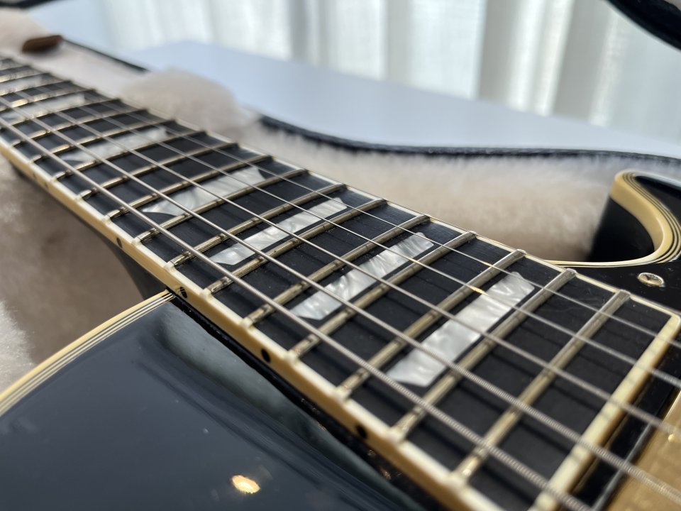 Gibson Les Paul Custom GOTW #46 (2007) – Ebony, 3 Humbuckers de segunda mano · Foto 4 de 10 · Bizkaia · 5500 €