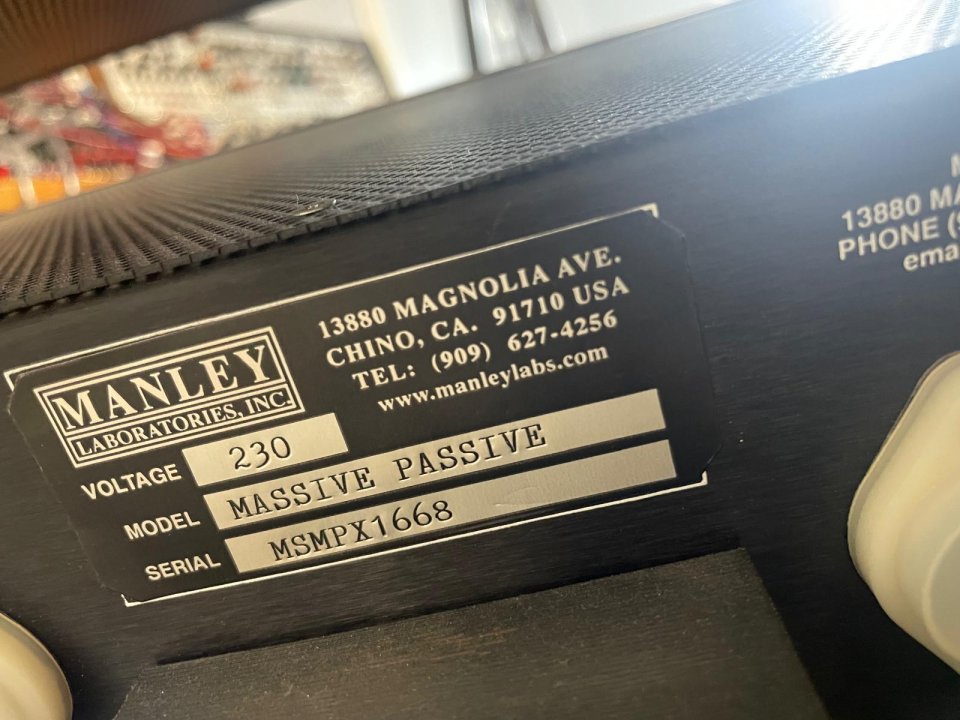 Ecualizador Válvulas Manley Massive Passive de segunda mano · Foto 5 de 5 · Badajoz · 3500 €
